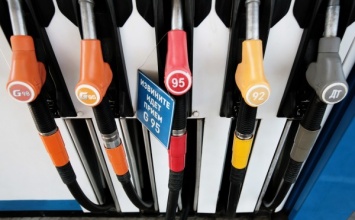 Аркадий Дворкович прогнозирует рост цен на бензин в пределах инфляции