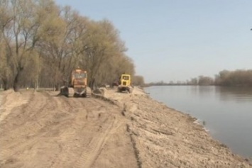 На главный черниговский пляж выделят 100 тысяч гривен