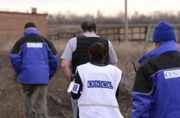 Миссия ОБСЕ увидела мину возле блокпоста "ЛНР" в Станице Луганской