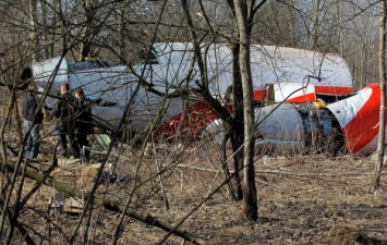 Россияне заменили тела погибших в авиакатастрофе под Смоленском - СМИ