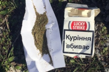 Сотрудники полиция Доброполья и Красноармейска борятся с незаконным оборотом наркотиков