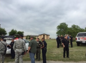 В США на авиабазе в Техасе произошла серьезная стрельба, погиб как минимум один человек