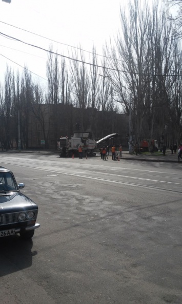 В Долгинцевском районе продолжаются работы по благоустройству (фото)