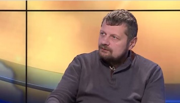 Мосийчук об отставке Яценюка: Надо не кровати в борделе переставлять, а радикально менять политику