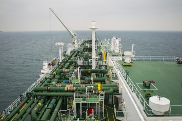 Shell хочет забрать у Газпрома половину "Балтийского СПГ"