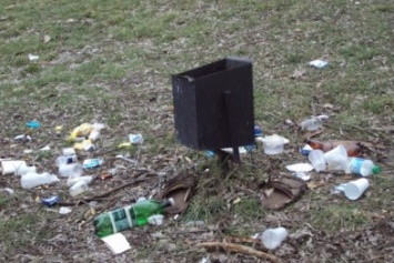В Сумах по-прежнему сложная ситуация с уборкой мусора