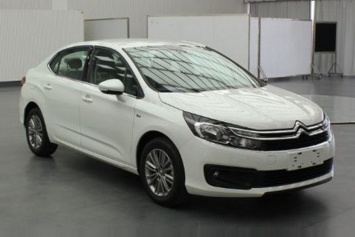 В Сети рассекречен обновленный седан Citroen C4