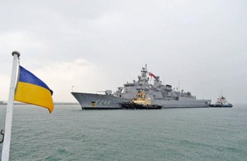 Кому бы еще продаться: Украинские "военные эксперты" объявили Турцию "хозяином Черного моря"