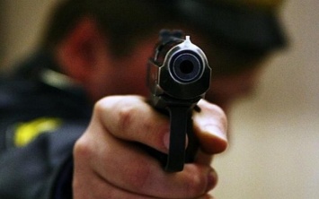 Житель Запорожья выстрелил в полицейского из-за замечания