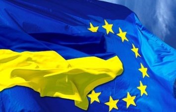 Безвизовый режим Украине могут предложить 14 апреля