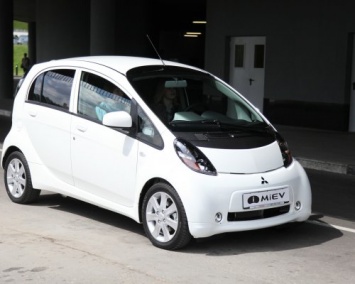 В России растут продажи электромобиля Mitsubishi i-Miev