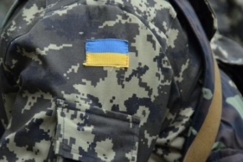 На Донбассе за сутки ранены восемь украинских военных