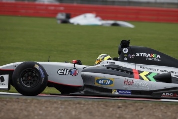 Strakka пропустит начало сезона-2016 Формулы 3.5 V8