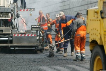Более 150 дорог капитально отремонтируем на Днепропетровщине в этом году