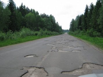 Укравтодор: 97% дорог в Украине требуют ремонта