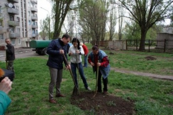 Стартовали работы по озеленению Днепродзержинска