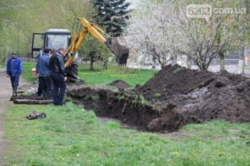 Раскопки на Банковской - поиски порыва продолжаются