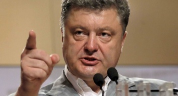 Порошенко прокомментировал причины увольнения главы ВМС Украины