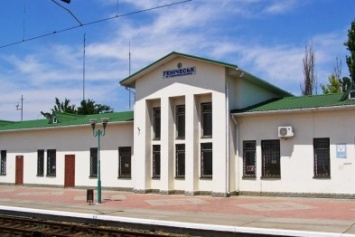 В Геническ планируют пустить двухэтажный поезд
