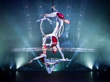 Cirque du Soleil отменили выступления, чтобы защитить трансгендеров