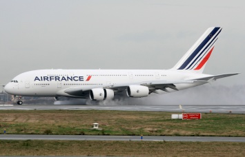 Послабление санкций: впервые за много лет начали выполняться авиарейсы между Францией и Ираном