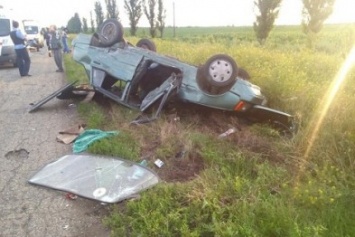 В Кировоградской области перевернулся автомобиль - пострадал водитель