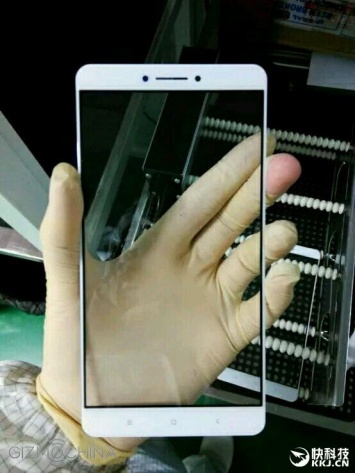 В сети появилась фотография передней панели Xiaomi Max