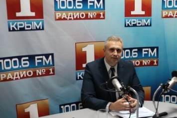 Колмыков: Количество обращений граждан по возврату залоговых сумм снизилось на 60% (ФОТО)