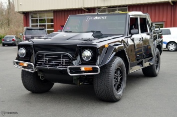 «Продам» недели: раритетный внедорожник Lamborghini LM002