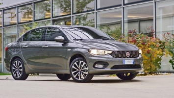 В России тестируют новый седан Fiat Tipo