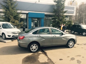 СМИ предупреждает о повышении цен на LADA Vesta, XRAY и Priora