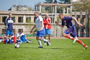 В Ялте «Экономисты» обыграли в футбол «Управленцев»
