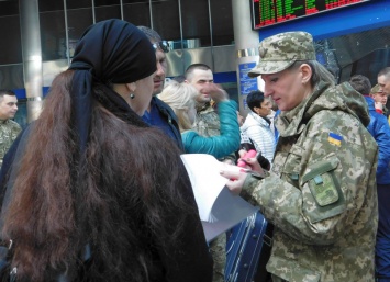 В Минобороны похвастались, что организовали отдых в Турции 150 родственникам погибших бойцов АТО (фото)