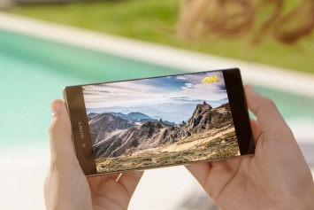 Sony представит первый смартфон с HDR-дисплеем Xperia X Premium