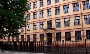 В Ивано-Франковске восьмиклассник сообщил о "минировании" школы