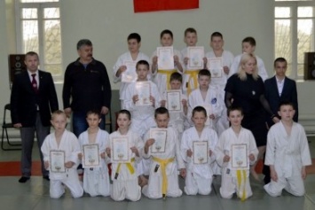 Ялтинские сумматоре победили в 10 категориях на турнире в Бахчисарае, а юные дзюдоисты провели первенство школы