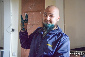 Полиция завела дело и проверит факты хулиганства в действиях активиста «Свободы», облившего зеленкой депутата Невенчанного