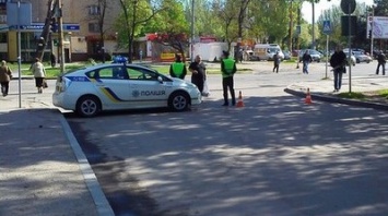 Возле Запорожской обладминистрации перекрыли проезды