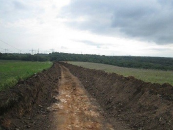 Директор сельхозкомпании в Луганской области пожаловался ОБСЕ на угрозу разрыва мин и снарядов