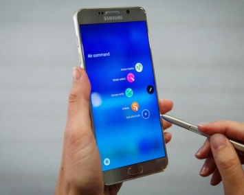 Samsung представит два варианта фаблета Samsung Galaxy Note 6