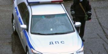 В Москве сотрудники ГИБДД избили не пропустившего пешехода таксиста