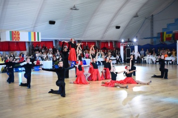 Танцевальный коллектив из Ужгорода взорвал зал и стал Чемпионом Украины (ФОТО, ВИДЕО)