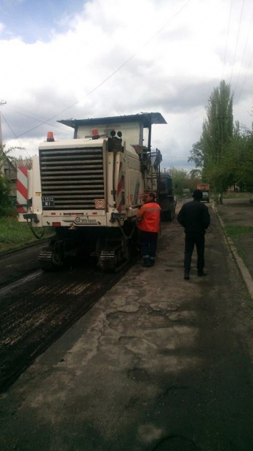 Жители улицы Землячки получили новую дорогу (фото)