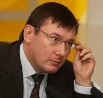 У Порошенко Генпрокурором видят только Луценко: его порядочность и честность превыше юридического образования