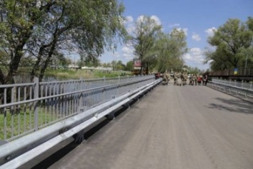 Ремонт моста в Новоайдаре стоил 1 млн. гривен