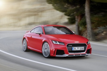 Audi представила TT RS