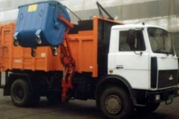 На Харьковщине дело "коммунальщика", закупавшего несуществующее мусоровозы, дошло до суда