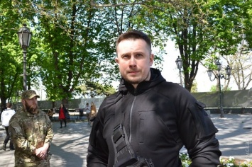 Гроза сепаратистов и основатель полка "Азов" Андрей Белецкий накануне 2 мая прибыл в Одессу