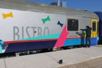 Поезд метро, который разрисует испанский художник, выйдет на линию в мае