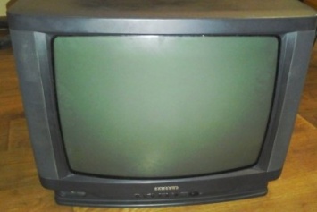 Молодой краматорчанин избил пенсионера и забрал старый телевизор